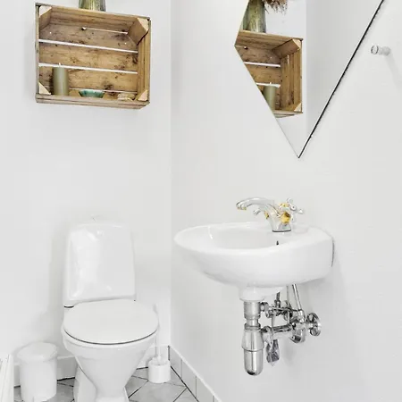 Holiday home Pet Friendly In With Wifi