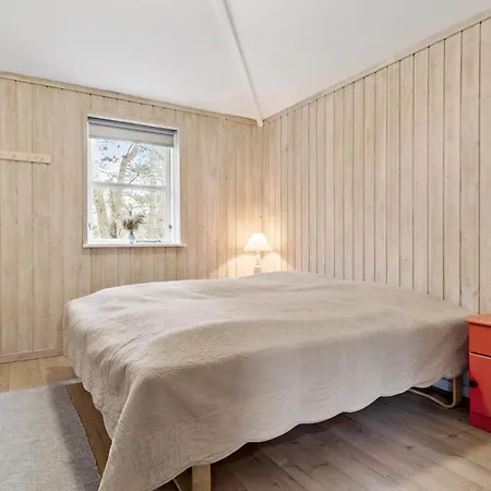 Pet Friendly Home In Knebel With Wifi
