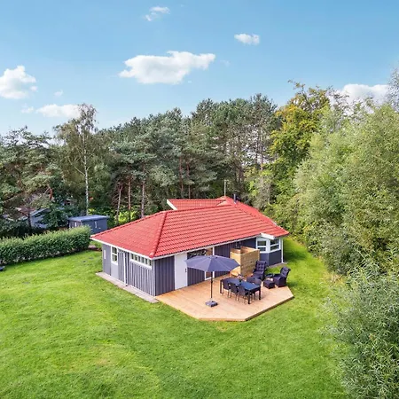 別荘 Pet Friendly Home In Knebel With Wifi *