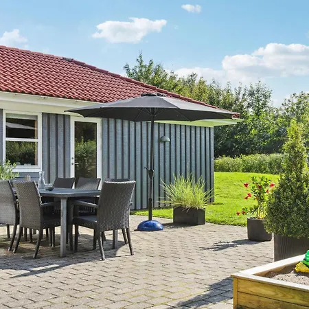 Pet Friendly Home In Knebel With Wifi *